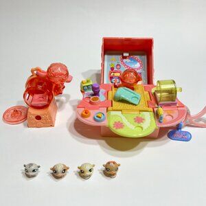 Littlest Pet Shop Teeniest Tiniest Hamster Mini Playset & Hamster Wheel Keychain